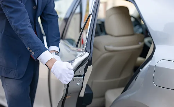 タクシー運転手のイメージ写真